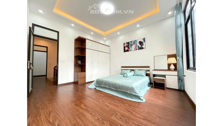 Bán Gấp Nhà 122m2, HXH Đường Hồ Văn Tư Trường Thọ Thủ Đức,Giá Rẻ Bất Ngờ Chỉ 3.85tỷ